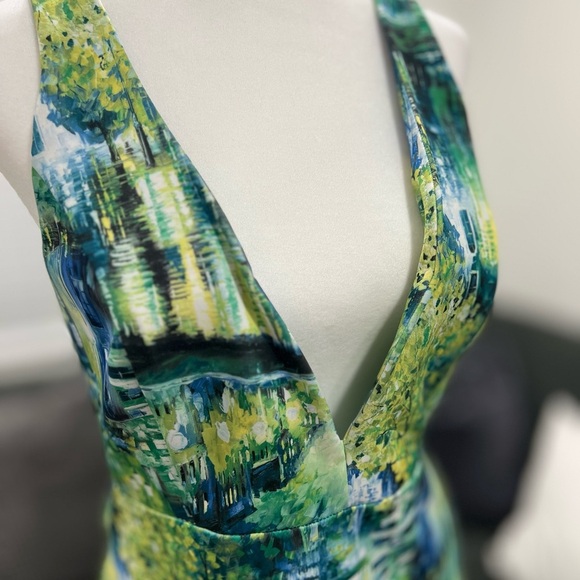 Caribbean Queen Tropical Green and Blue Backless Dress - Picture 4 of 12